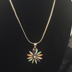 Multi stone daisy necklace